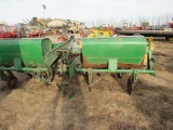 John Deere 1240 Corn Planter