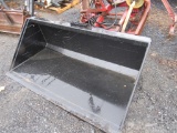 Quick Attach Bucket