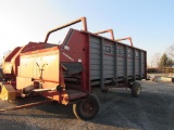 Gehl 970 Silage Wagon