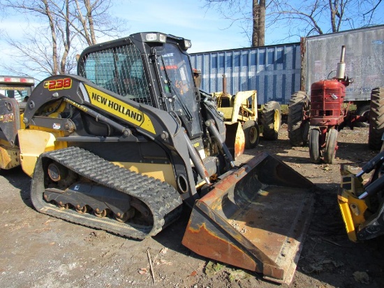 New Holland C238 Skidloader