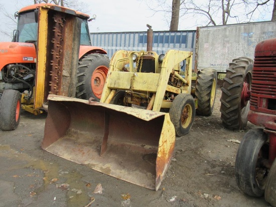 John Deere 1010 Tractor