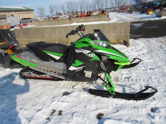 2014 Arctic Cat ZR5000LXR Snowmobile w/ Title VIN: 4UF14SNW8ET115784