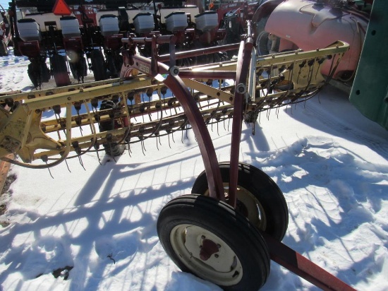 New Holland 258 Hay Rake