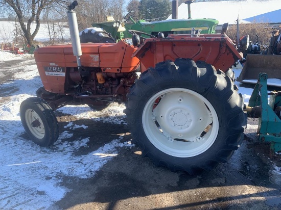 Allis Chalmers 5040 2WD Tractor