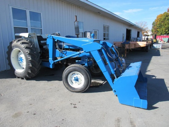 Ford 4000 2WD Tractor