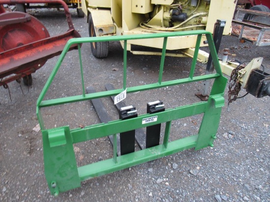 John Deere Kivel Pallet Fork Attachment