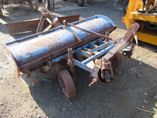 Long 1537 Rototiller
