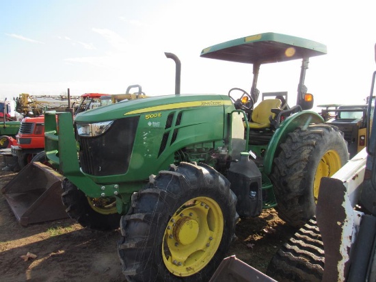 2019 John Deere 5100E 4WD Tractor