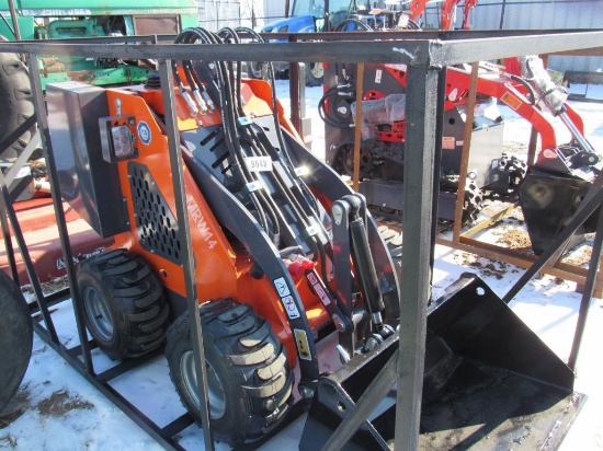 AGT Compact Loader
