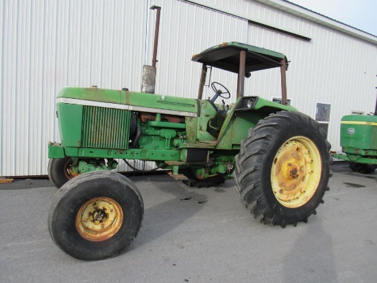 John Deere 4230 2WD Tractor