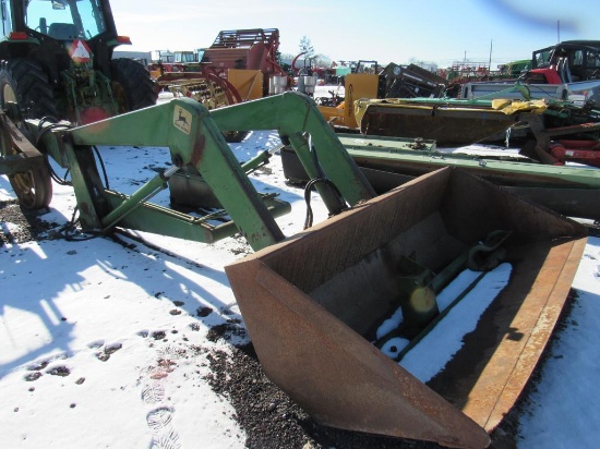 John Deere 48 Loader