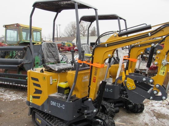 AGT DM12-C Mini Excavator