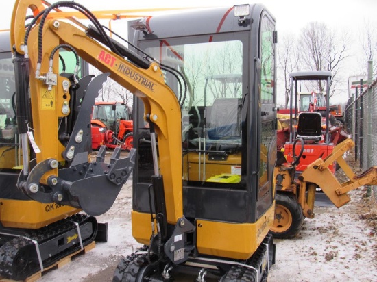 AGT QK18RXS-C Mini Excavator
