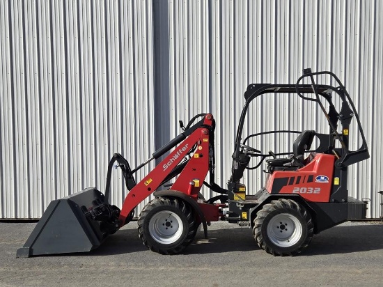 Schaffer 2032 Wheel Loader