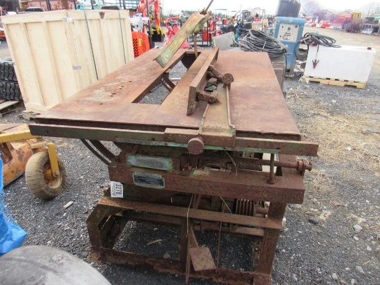 Table Saw w/ V4 Wisconsin Gas Engine