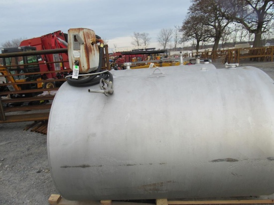 500 Gallon Fuel Tank w/ GasBoy Pump