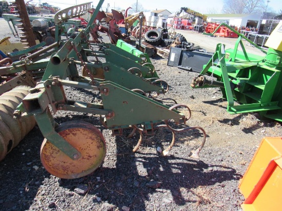 Cultivator