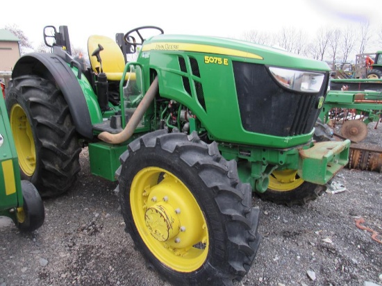 2021 John Deere 5075E  4WD Utility Tractor