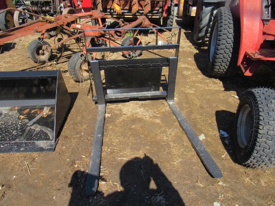 Kivel Mini Pallet Fork Attachment New