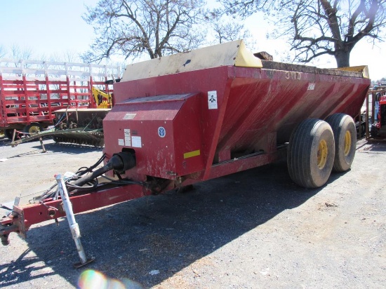 New Holland 3110 Manure Spreader