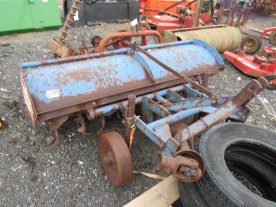 Long 1537 Rototiller