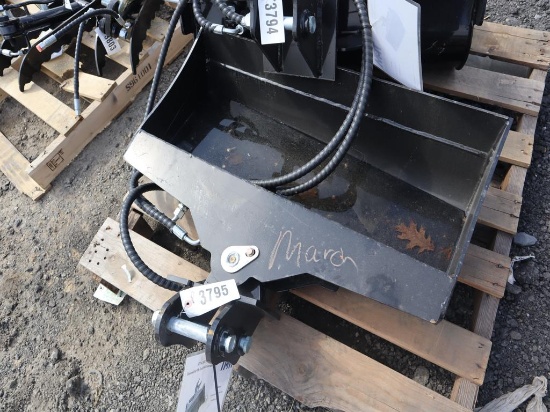 TPM 32" Hydraulic Tilt Bucket