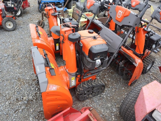 Husqvarna ST430T Snowblower
