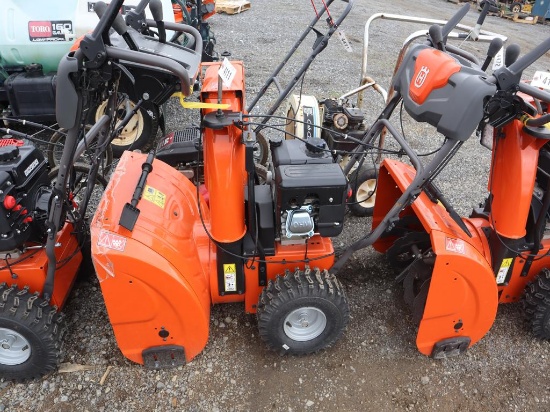 Husqvarna ST224 Snowblower