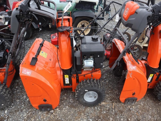 Husqvarna ST227 Snowblower
