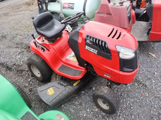 Huskee LT 4200 tractor