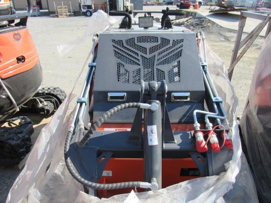TPM T460 Mini Skid Steer