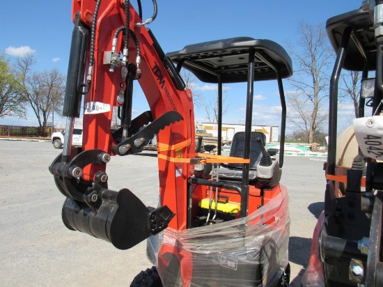 TPM 16 Mini Excavator