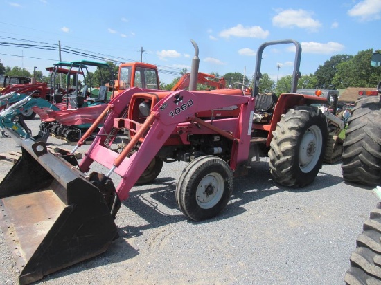 Massey Ferguson 471 2WD Tractor
