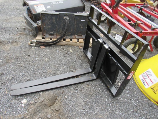 Kivel Mini Pallet Fork Attachment
