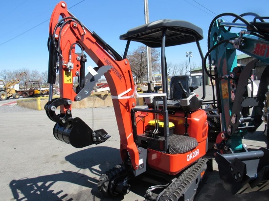 AGT QK20R Excavator