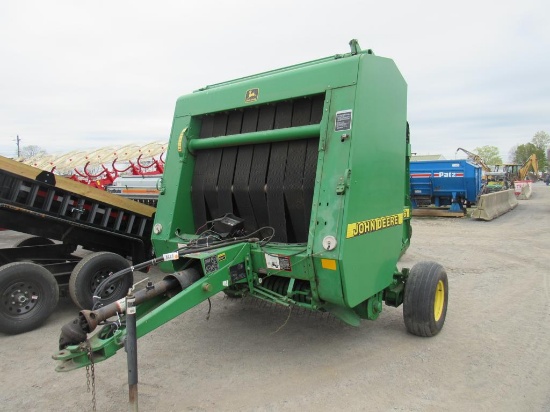 John Deere 556 Round Baler w/ Controls