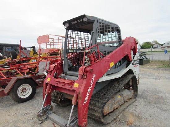 2019 Takeuchi TL10V2 Skidsteer Loader