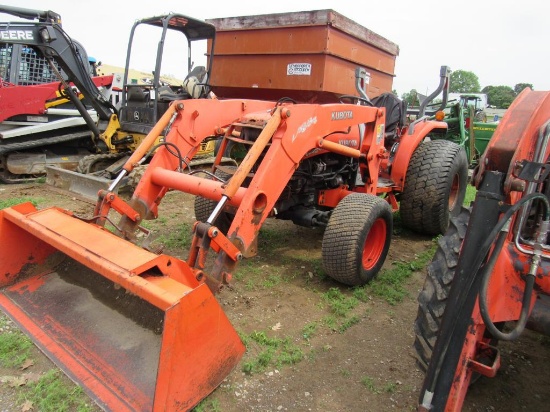 Kubota L4240D 4WD Tractor