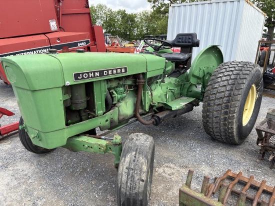 John Deere 820 2WD Tractor