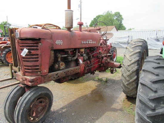 Farmall 400 2WD Tractor