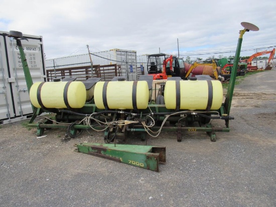 John Deere 7000 Corn Planter