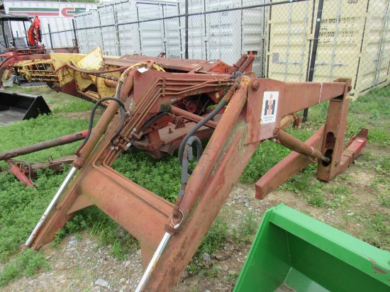 International 2050 Loader