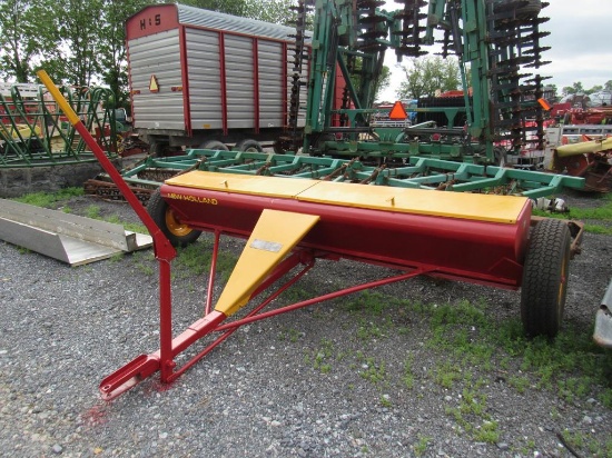 New Holland 410 Lime Spreader