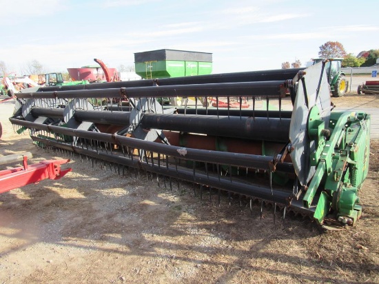John Deere 920 Grain Head