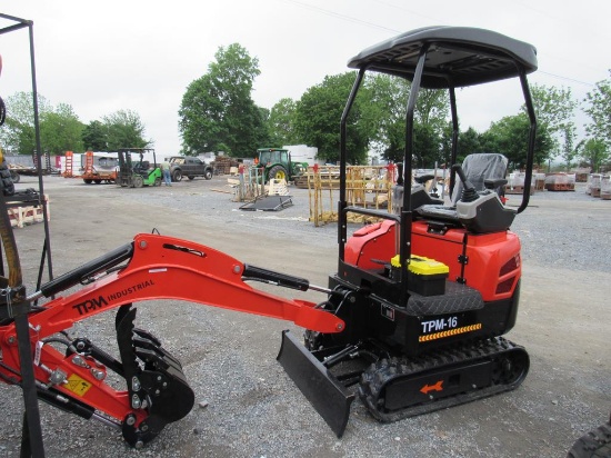TPM 16 Mini Excavator
