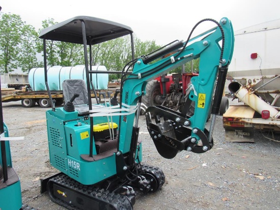 AGT H15R Excavator
