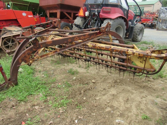 New Holland 256 Hay Rake