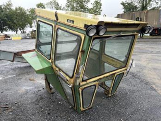 Hiniker Tractor Cab