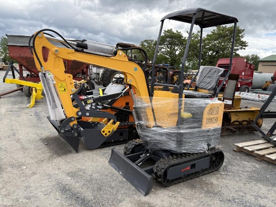 Land Hero Mini Excavator