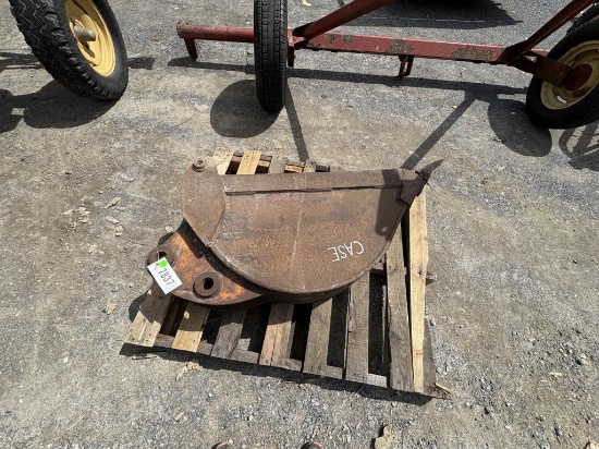 Case 12in  Backhoe Bucket